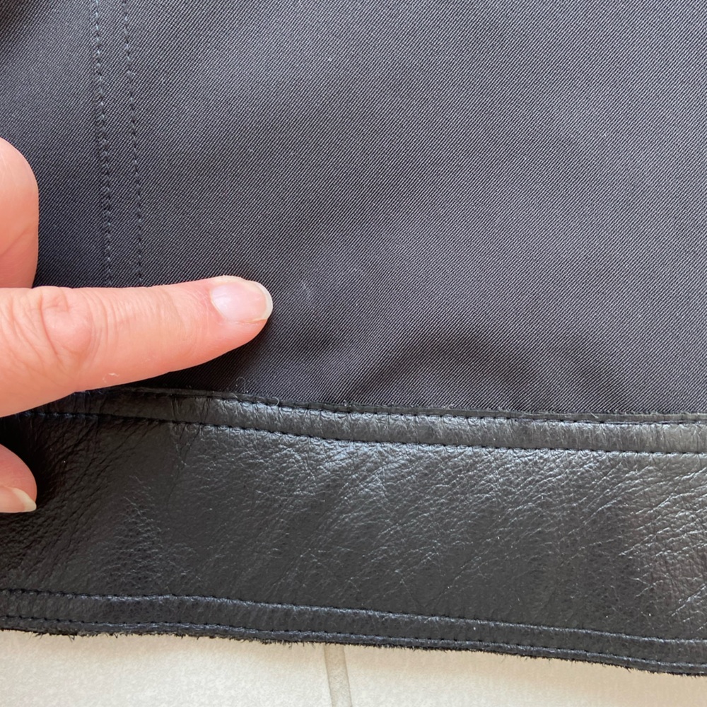 Votre Nom Black Blazer Jacket – Zipper Detail & Faux Leather Trim | Size 8 - Picture 15 of 16